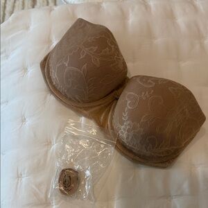 Natori Tan Floral Lace Bra